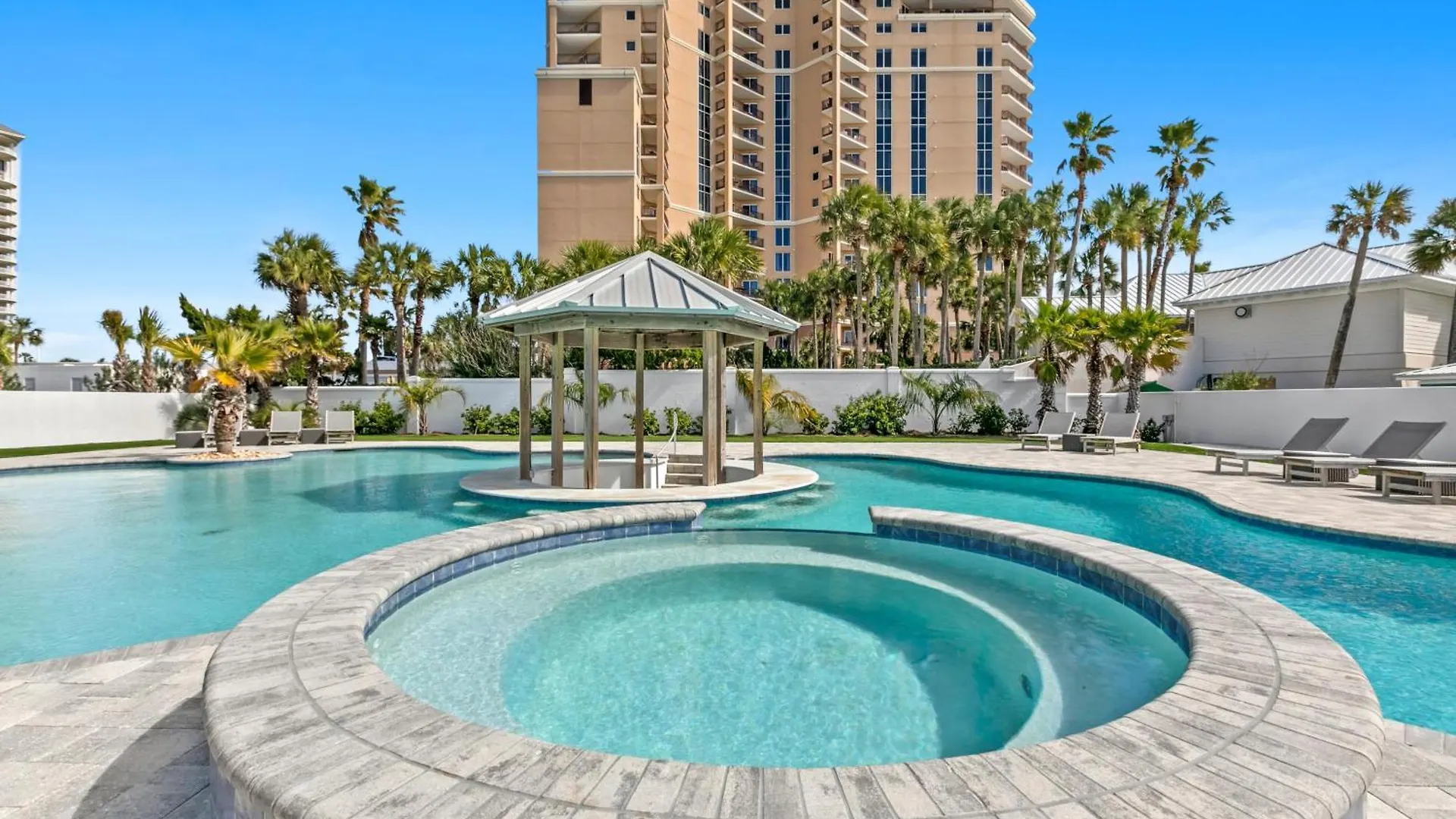 Holiday home Bourbon Beach - Your Dream Vacation Destination