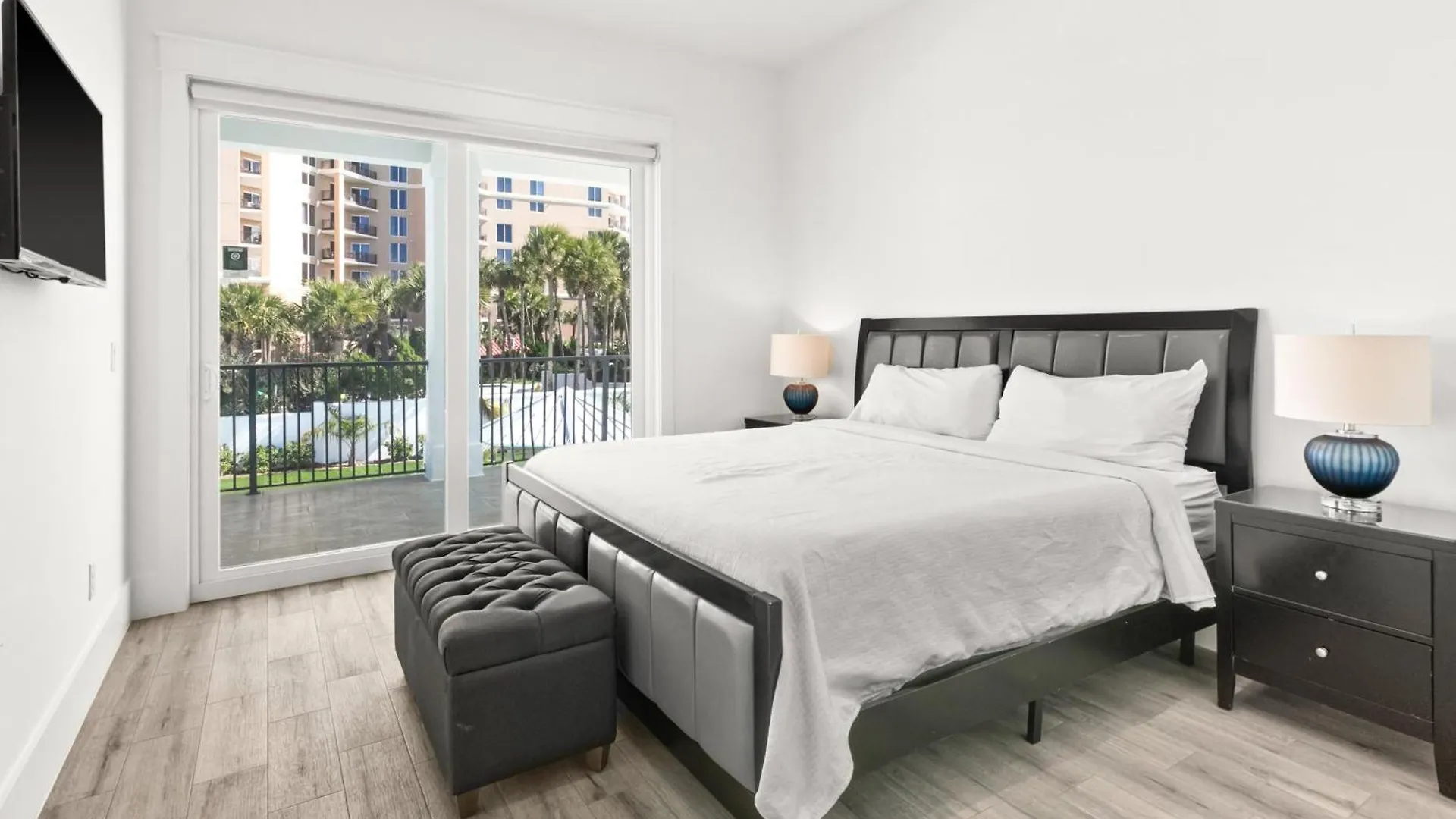 Bourbon Beach - Your Dream Vacation Destination Hébergement de vacances